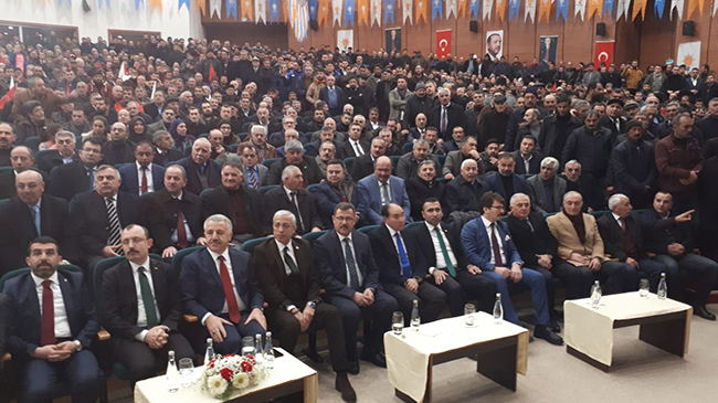 ak-parti-il-ve-ilce-belediye-baskan-adaylari-karslilarin-karsisina-cikti--(1).jpeg