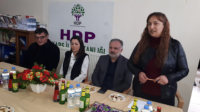 hdp-kars-belediye-es-baskan-adayi-sevin-alaca-kars’ta-kayyum-atanmayacaktir-(1).jpg