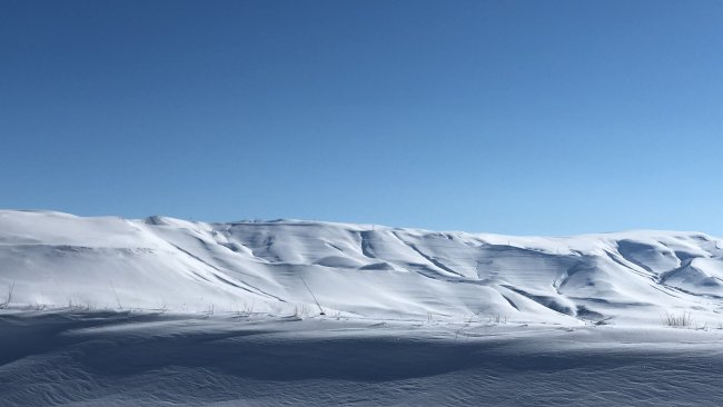 kars’ta-beyaza-burunen-daglar-kartpostallik-goruntuler-olusturdu-(2).jpg