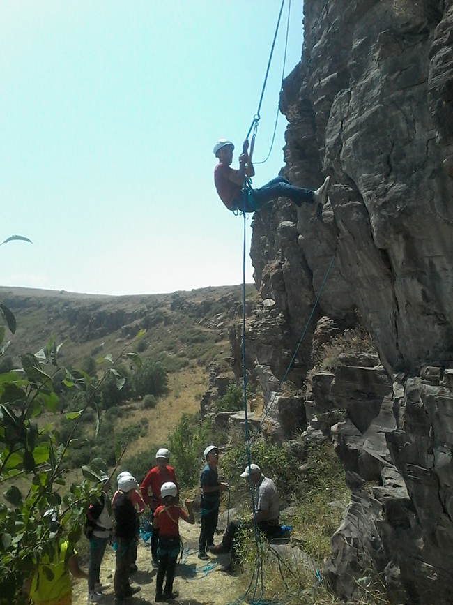 kars’ta-hayatta-emniyet-almayi-ogreniyoruz-projesi!-(5).jpg