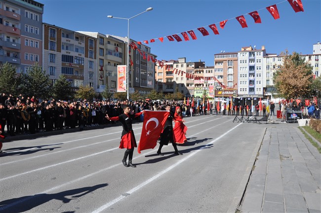 karsin-dusman-isgalinden-kurtulusu-kutladi-(10).jpg