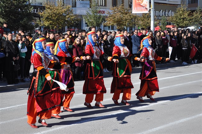 karsin-dusman-isgalinden-kurtulusu-kutladi-(7).jpg