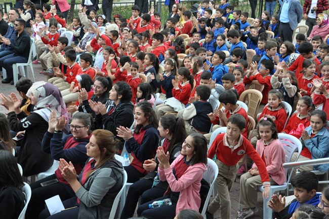 karsli-cocuklardan-senfoni-konserine-yogun-ilgi-(7).jpg