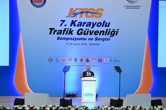 7.-karayolu-trafik-guvenligi-sempozyum-acilisi-(6).jpg