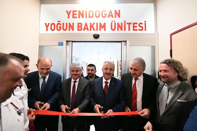 bakan-arslan-karsta-iki-acilis-yapti-(5).jpg