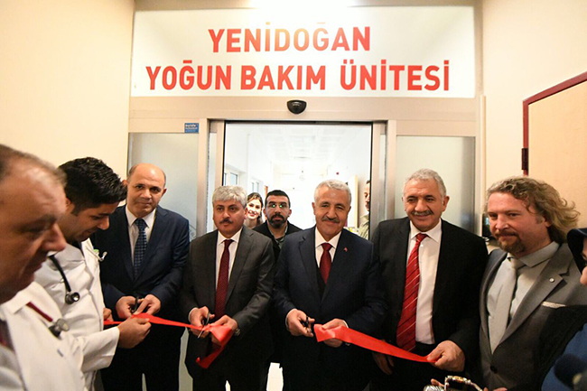 bakan-arslan-karsta-iki-acilis-yapti-(6).jpg