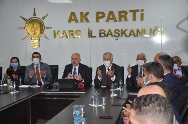 bakan-karaismailoglu-“buyukelcilere-mektup-yazarak-engel-olacaklarini-saniyorlar”-(2).jpeg