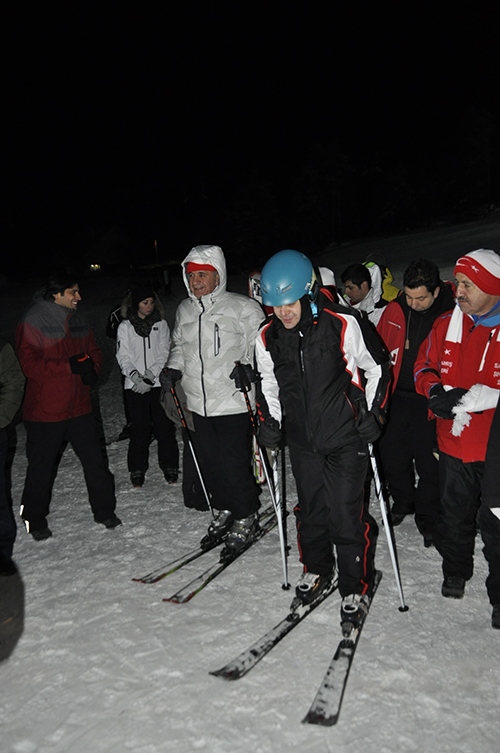 bakan-kilic,-kayak-severleri-sarikamis’a-davet-etti-(5).jpg