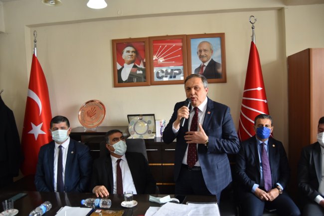 chp-genel-baskan-yardimcisi-torun-kars’ta!-(3).jpg