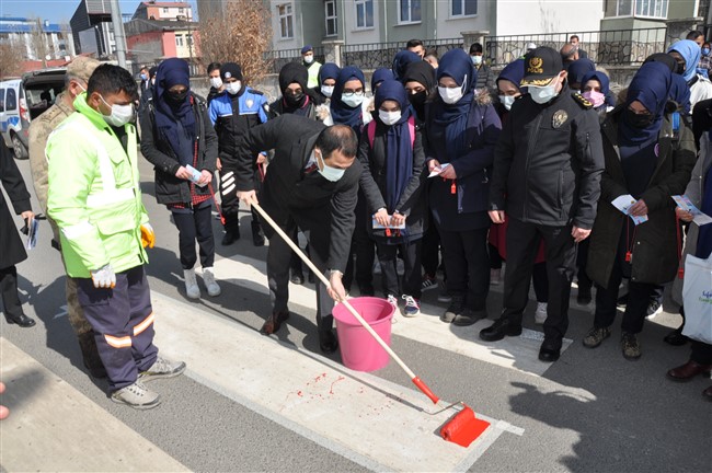 kars’ta-kirmizi-cizgi-cekildi-(3).jpg