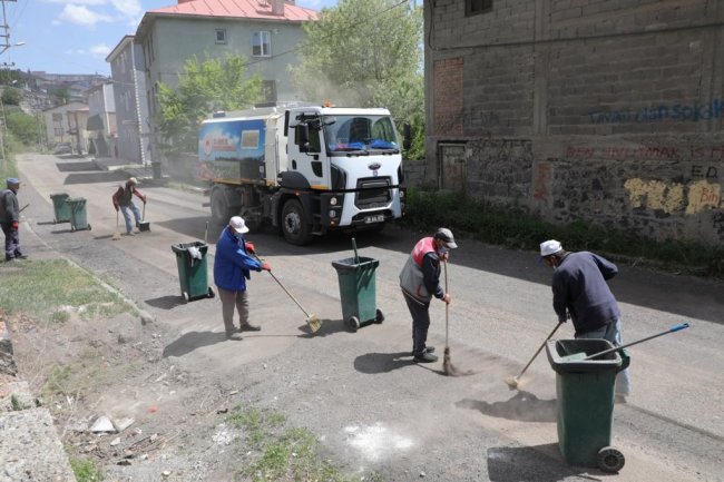 kars-belediyesinin-kampanyasi-devam-ediyor-(2).jpg