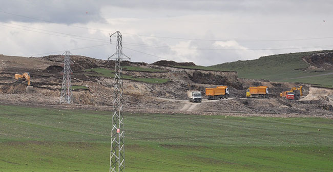 kars-lojistik-merkez’de-calismalar-araliksiz-devam-ediyor--(2).jpg