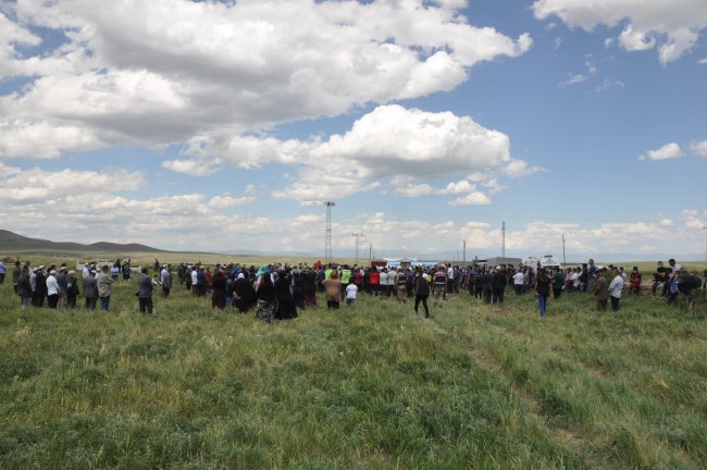 polis-memuru-memleketi-kars’ta-topraga-verildi!-(24).jpg