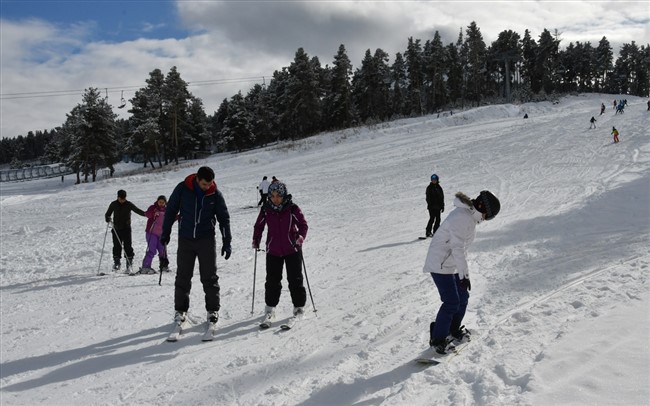 sezonu-acan-cibiltepedeki-turizmcileri-yilbasi-heyecani-sardi-(9).jpg